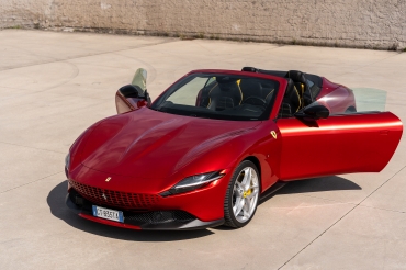 Ferrari Roma Spider